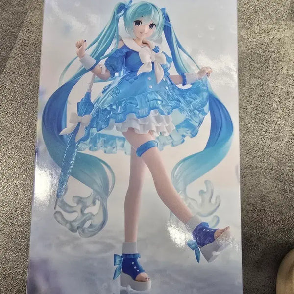 [BUNJANG] Furyu Hatsune Miku Rainy Dance Figure / 후류 하츠네 미쿠 레이니 댄스 피규어