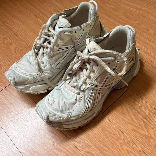 [BUNJANG] Balenciaga Runner Sneakers Beige Size 42 / 발렌시아가 러너 스니커즈 42