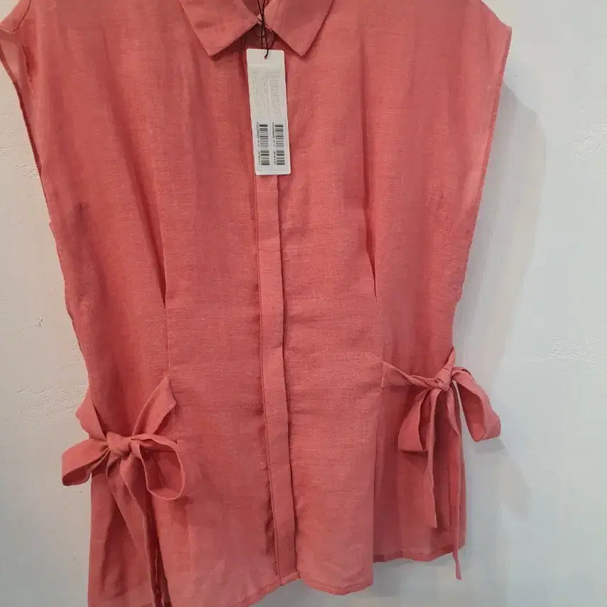 [BUNJANG] Plastic Island Sleeveless Shirt Coral Pink / 플라스틱아일랜드 민소매 셔츠 코랄 핑크