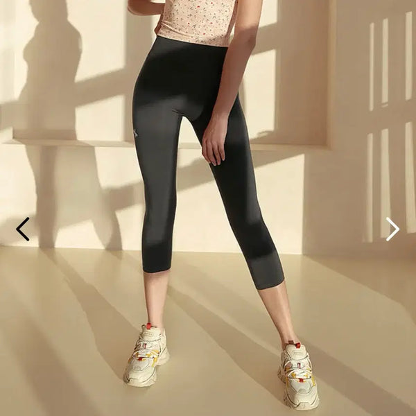 [BUNJANG] XEXYMIX High-Waist Capri Leggings / 젝시믹스 레깅스