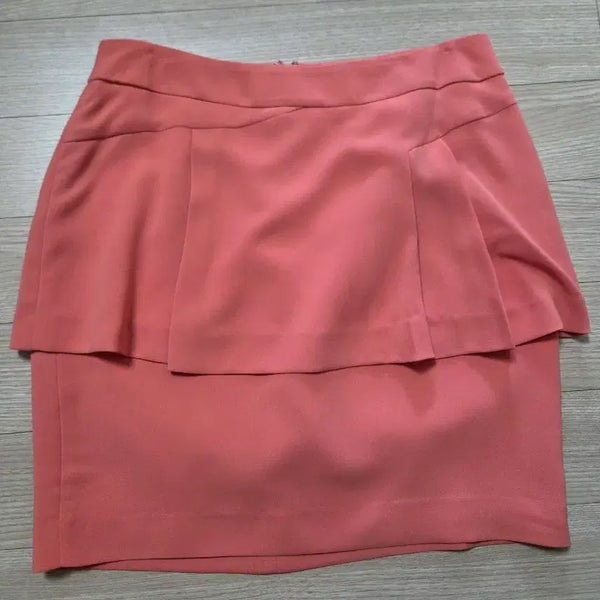[BUNJANG] LIST Coral Midi Skirt (Size 66) / LIST 리스트 스커트(66)