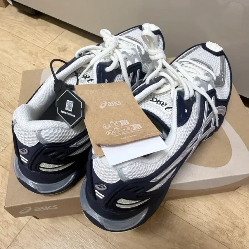 [BUNJANG] Asics Gel-SD Light 270 Sneakers / [270] 아식스 젤 SD 라이트