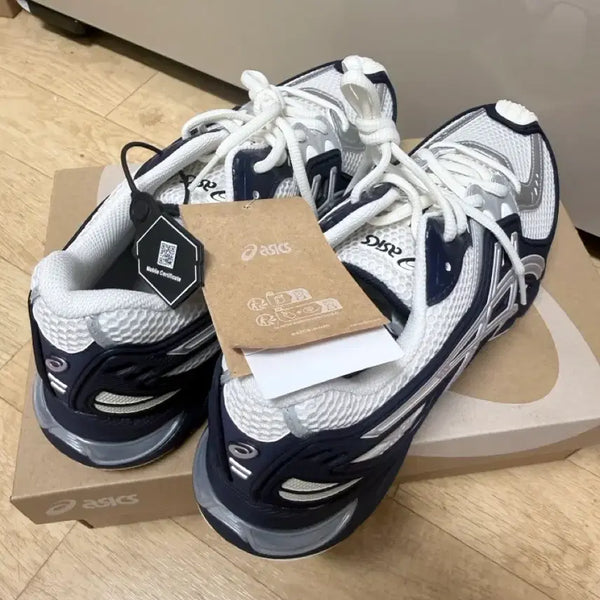 [BUNJANG] Asics Gel-SD Light 270 Sneakers / [270] 아식스 젤 SD 라이트
