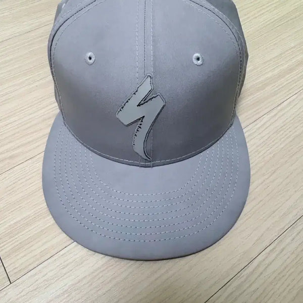 [BUNJANG] Specialized x New Era 9FIFTY S-Logo Snapback Hat / 급처) 스페셜라이즈드 뉴에라  모자 9FIFTY S-로고 스냅백