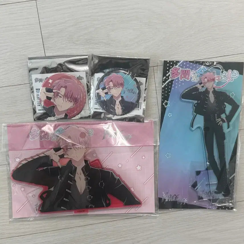 [BUNJANG] Taemon F/ACE OFF Pop-up Acrylic Stand & Can Badge Bundle Set / 타몬군 지금 어느쪽?! F/ACE OFF 팝업 아크릴스탠드 캔뱃지