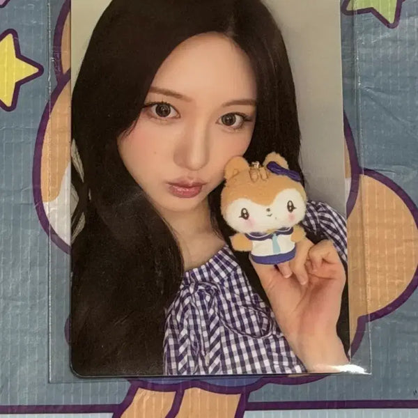 [BUNJANG] IVE MINI'VE Popup POB Gaeul / 아이브 미니브 팝업 7만원 특전 포카 가을
