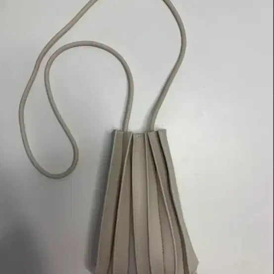 [BUNJANG] Pleated Mini Crossbody Bag / 플리츠 크로스백 미니가방 새상품