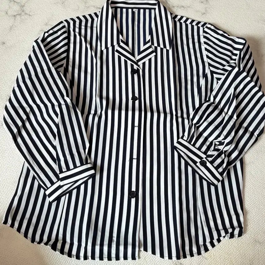 [BUNJANG] Stripe Long-Sleeve Shirt Size 77 / (새상품) 스트라이프 긴팔 셔츠, 사이즈 77