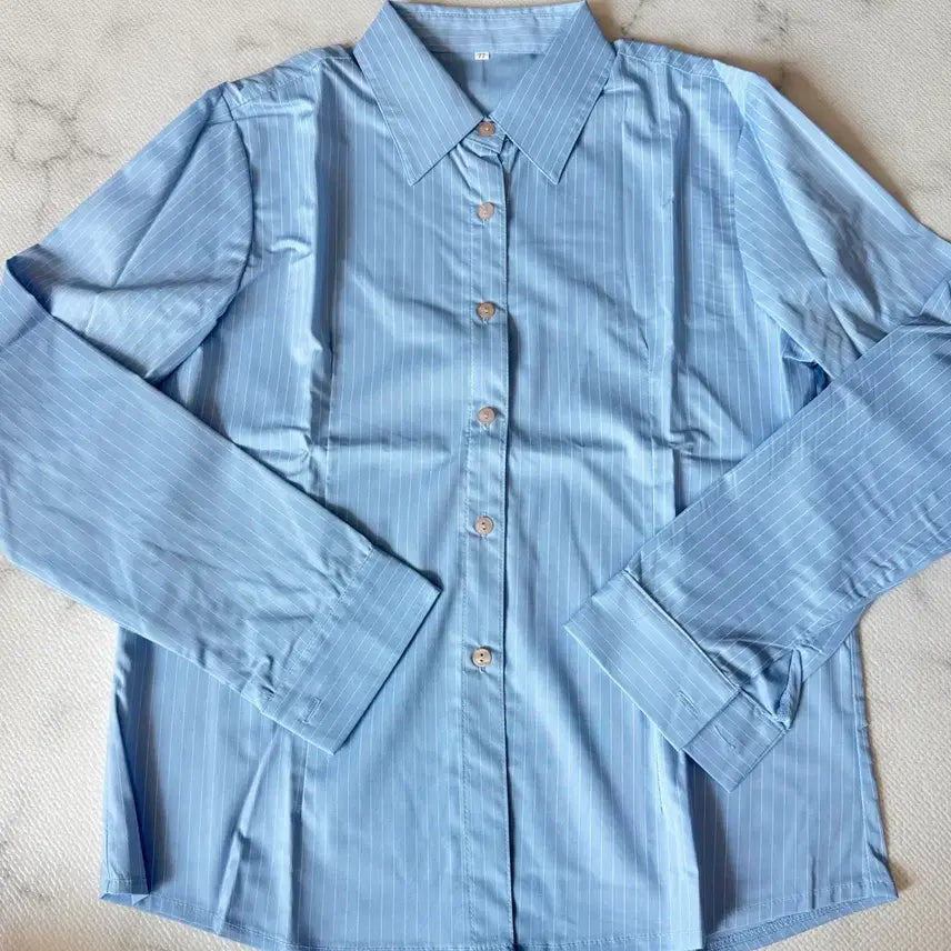 [BUNJANG] Light Blue Long-Sleeve Shirt Size 77 / (새상품) 하늘색 긴팔 셔츠, 사이즈 77
