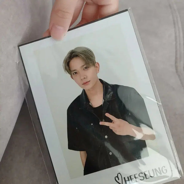 [BUNJANG] Enhypen Heeseung Evan Poster / 이희승 에반 포스터