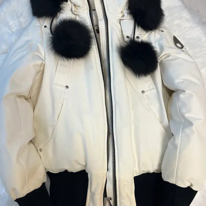 [BUNJANG] Moose Knuckles Padded Jacket White & Black (Size S) / (옷장 정리) 무스너클 패딩 S