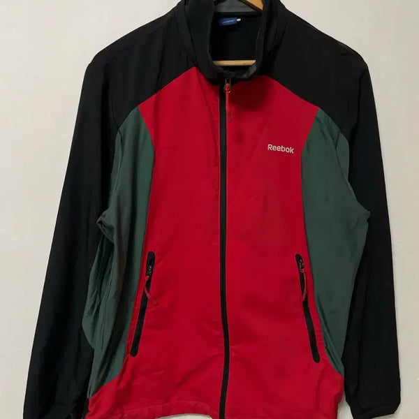 [BUNJANG] Reebok Functional Spandex Windbreaker Jacket / 100 Reebok 리복 기능성 스판 바람막이 자켓 정품