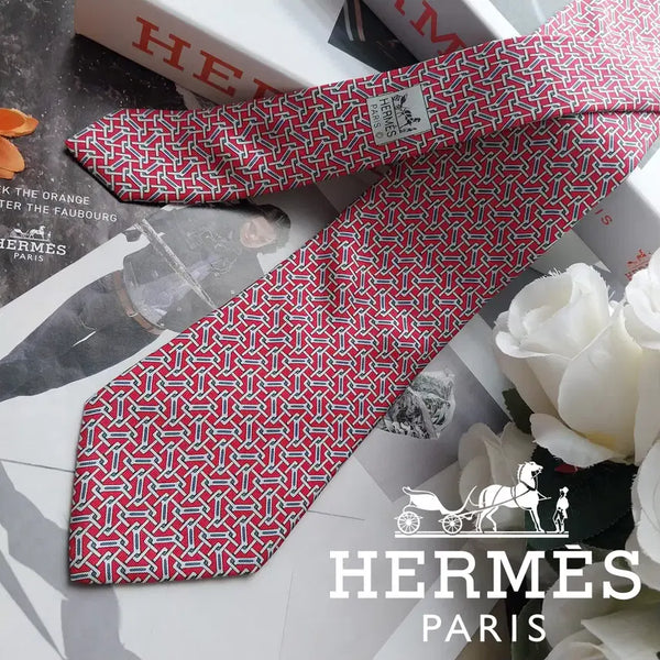 [BUNJANG] Hermes Silk Geometric Link Necktie (9.3cm, Red/Ivory/Navy) / HERMES 에르메스 레드 정품 명품넥타이 9.3cm A+등급 K3241