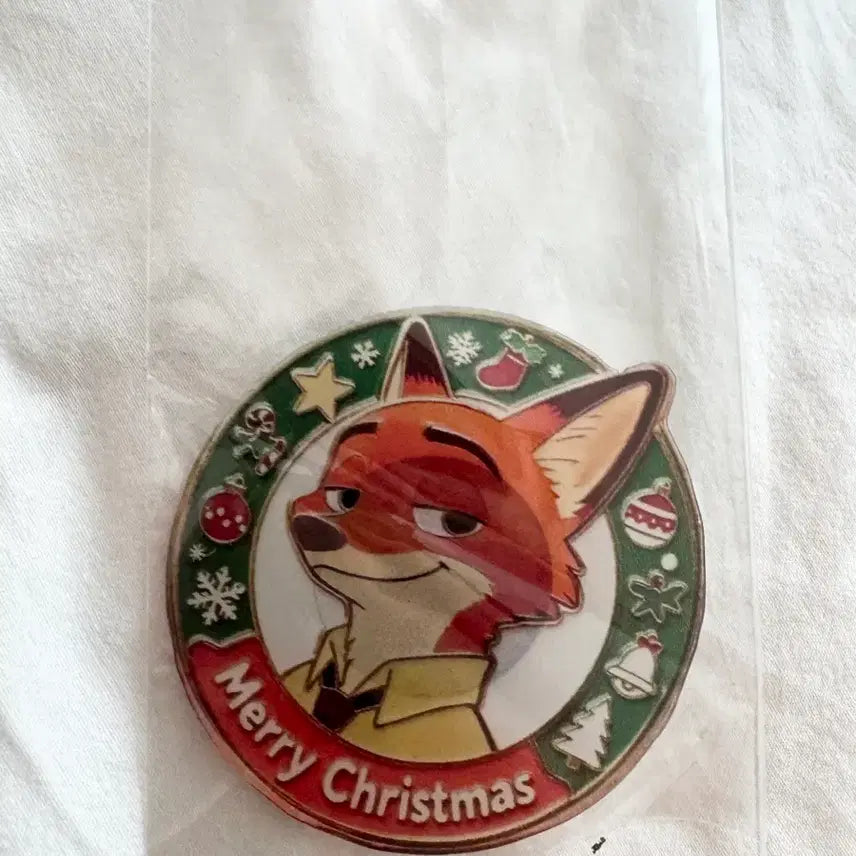 [BUNJANG] Zootopia Nick Wilde Merry Christmas Magnet / 주토피아 닉 와일드 메리 크리스마스 자석