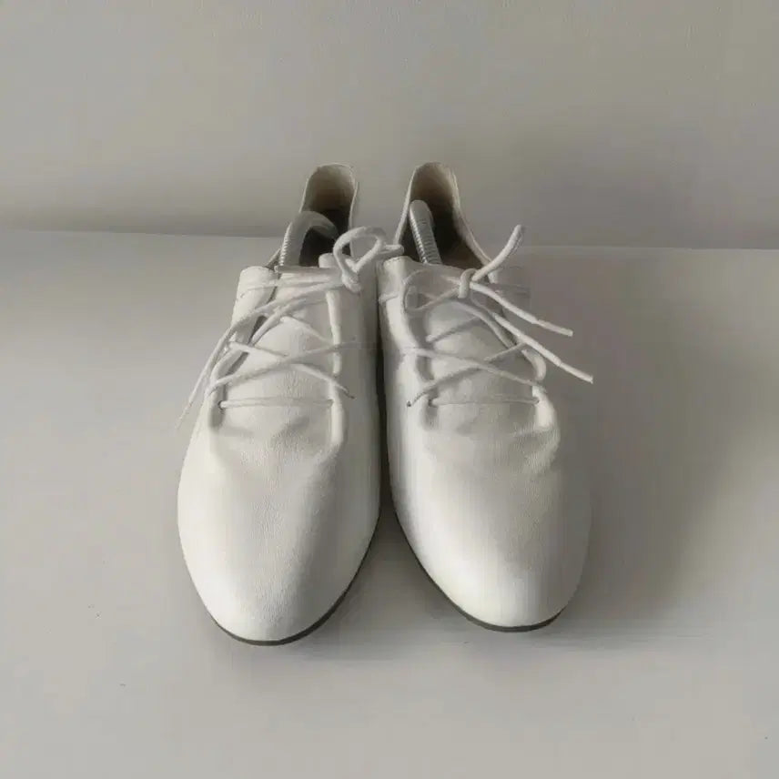 [BUNJANG] Jill by Jill Stuart White Lambskin Flats / 245 질 바이 질스튜어트 화이트 양가죽 슈즈