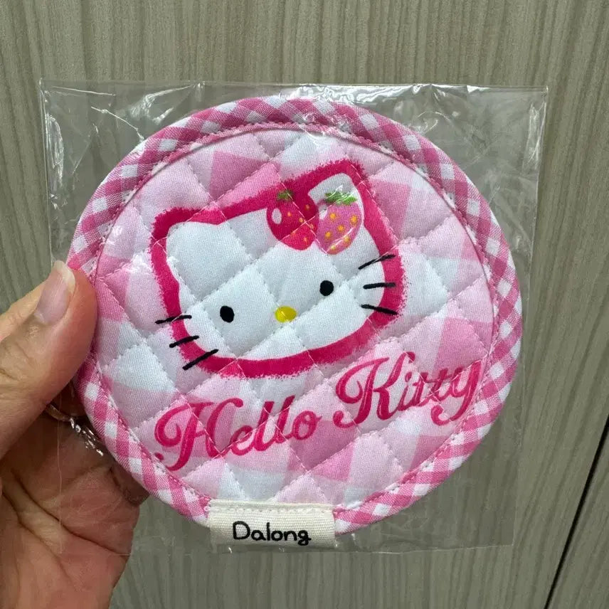 [BUNJANG] Hello Kitty Handmade Coaster (Pink Check) / 헬로키티 핸드메이드 컵받침 코스터 새상품