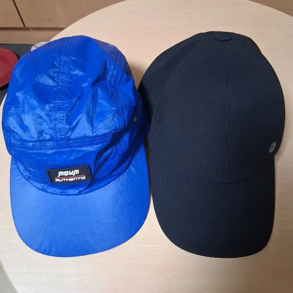 [BUNJANG] Daks Golf & Moem Authentic Ball Cap Set / 닥스 골프 볼캡,모엠 어센틱 볼캡 블루 / 블랙