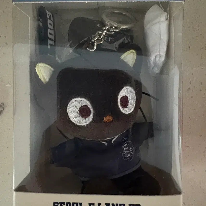 [BUNJANG] K League Sanrio Chococat Doll Keychain Seoul E-Land FC Tanning / K리그 산리오 인형 키링 초코캣 서울 이랜드 fc 태닝