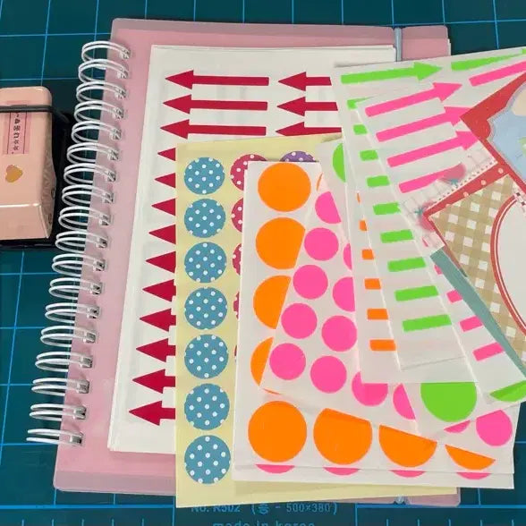 [BUNJANG] Lee Hyungji Sticker Book, Label Sticker, Six-Hole Punch, Memo Pad, Doll Comb Keychain, Stationery Bundle / 이형지 스티커북, 견출지 스티커, 육공펀치,떡메, 인형 빗 키링 필기구 일괄