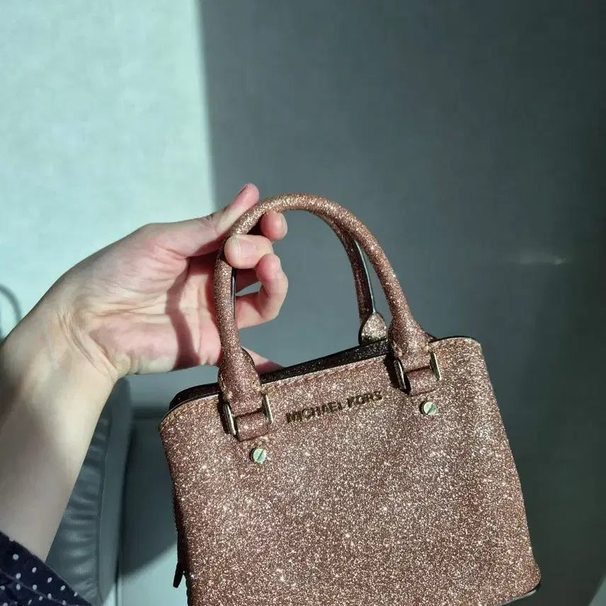 [BUNJANG] Michael Kors Rose Gold Pearl Tote Bag / 마이클코어스 미니백 로즈골드 펄