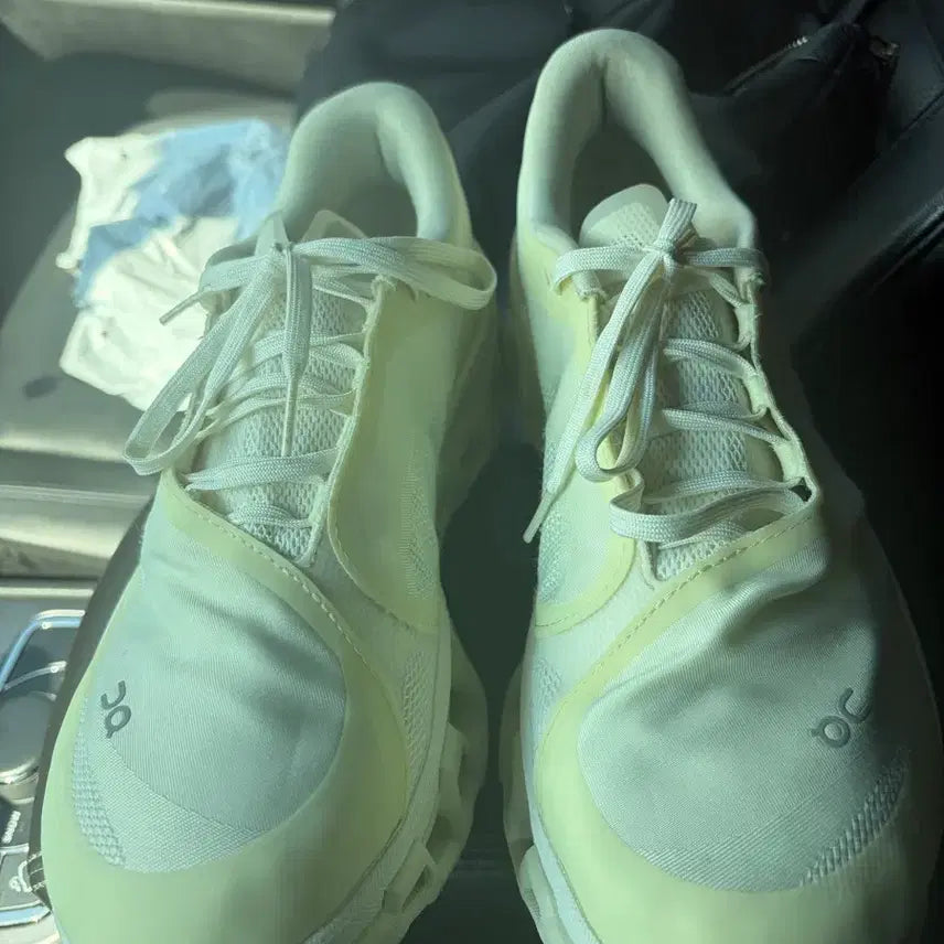 [BUNJANG] On Running x Post Archive Faction Cloudmonster 2 "Seedling" Running Shoes (US 9) / 온러닝 x포스트 아카이브 팩션(파프)클라우드몬스터2 시들링 270팝니다