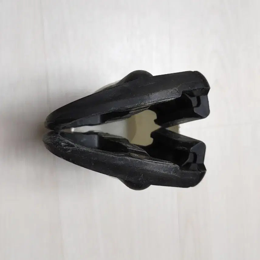 [BUNJANG] Shimano 105 (R7000) Road Bike/Fixie Clipless Pedals / 10회사용 시마노 105(R7000) - 로드자전거,픽시 클릿페달 팝니다. 택포6.5만