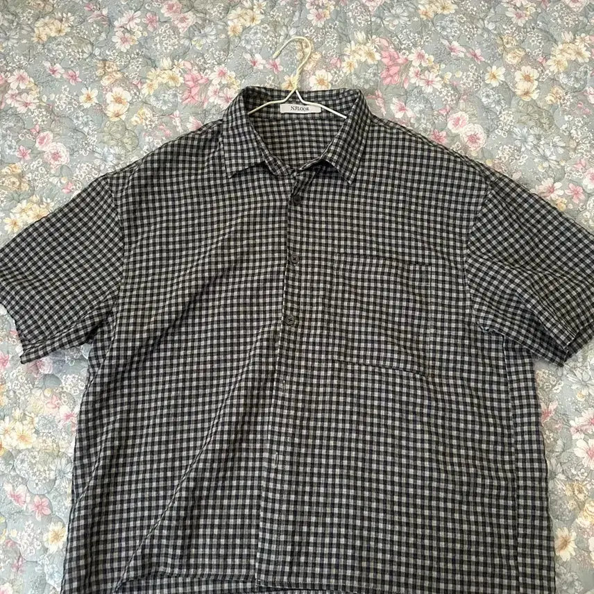[BUNJANG] Cropped Check Short-Sleeve Shirt / 크롭 반팔 체크셔츠