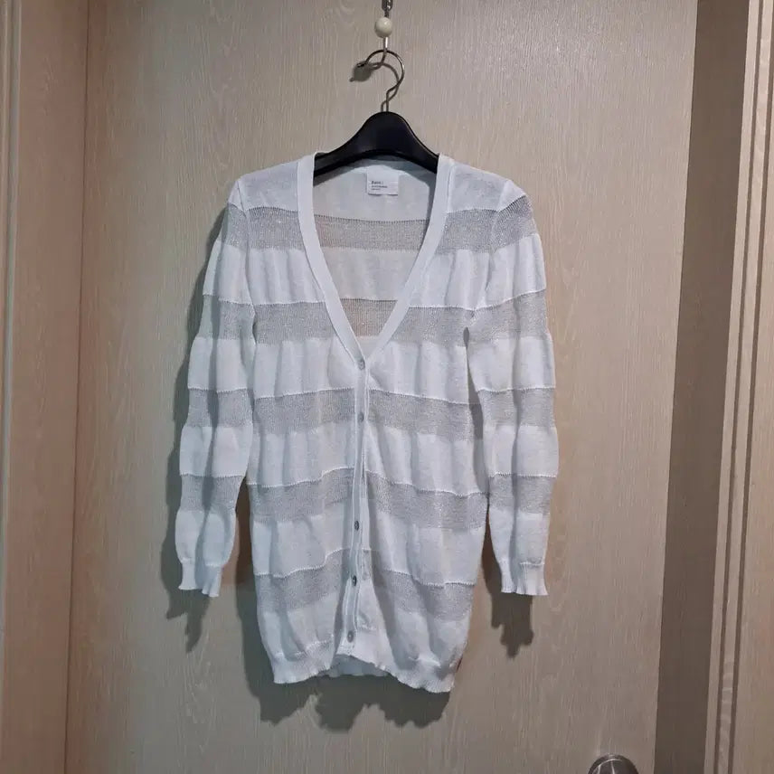 [BUNJANG] Basic Stripe Cardigan / 베이직 스트라이프 가디건사이즈66