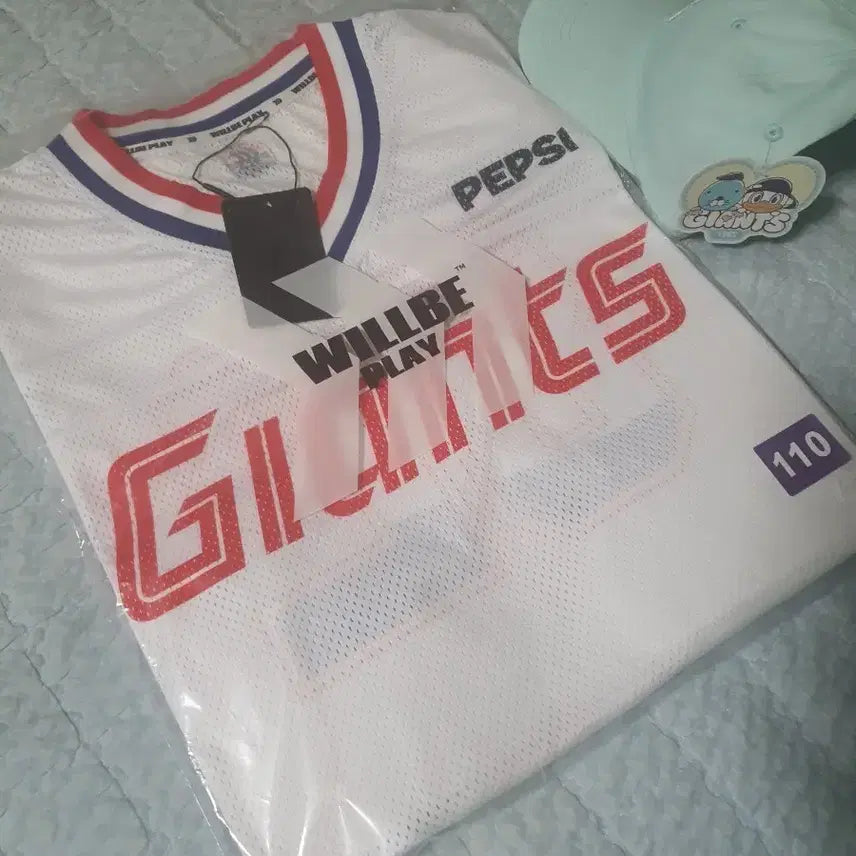 [BUNJANG] Lotte Giants Pepsi Uniform (Size 110) & Bonobono Ball Cap Set / 롯데자이언츠 펩시유니폼 110사이즈 보노보노볼캡