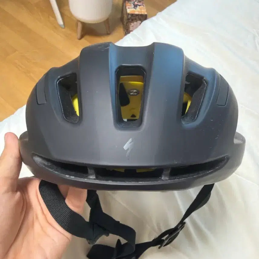 [BUNJANG] Specialized Bicycle Helmet (Matte Black) / 급처)스페셜라이즈드 자전거 헬멧