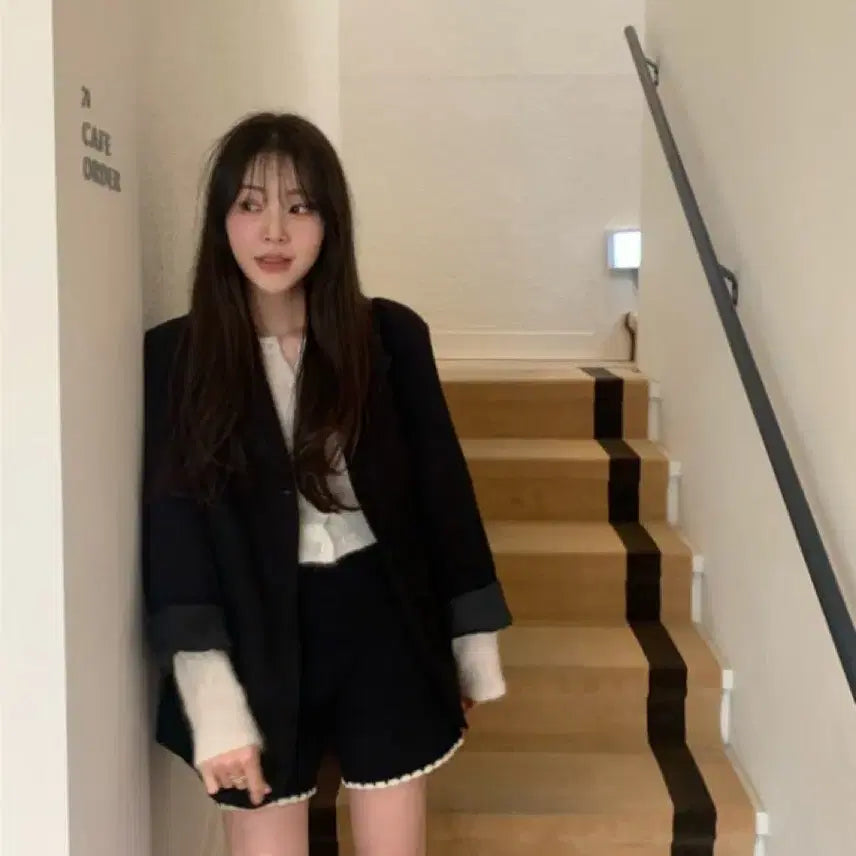 [BUNJANG] Lazy Society Jennie Knit Shorts Black / 레이지샵 제니 니트 쇼츠 니트팬츠