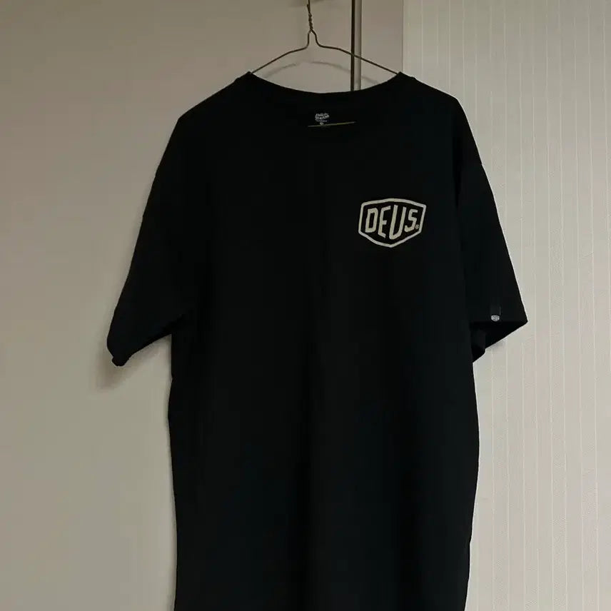 [BUNJANG] Deus Ex Machina Seoul Address T-Shirt Black XL / 데우스 서울 어드레스 티셔츠 블랙 XL
