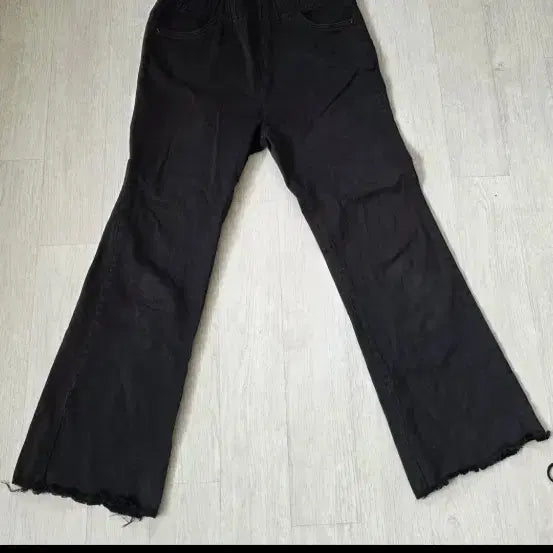 [BUNJANG] Black Bootcut Denim Pants / 블랙 부츠컷 데님 팬츠