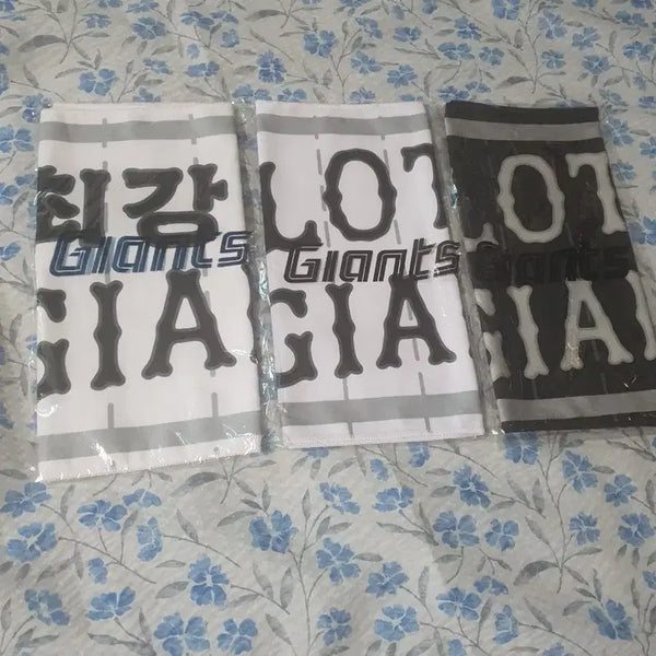 [BUNJANG] Lotte Giants Cheer Towel Bundle (Set of 3) - Sealed / 롯데자이언츠 응원타올3 미개봉상품 일괄판매