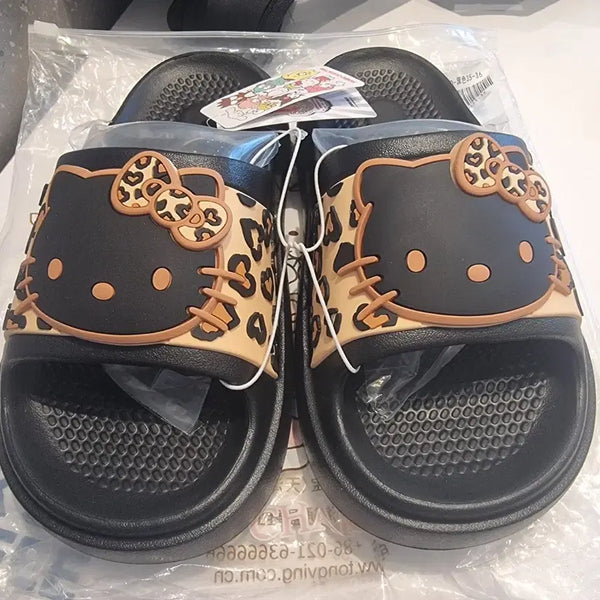 [BUNJANG] Hello Kitty Leopard Pattern Slippers / 헬로키티 레오파드 슬리퍼