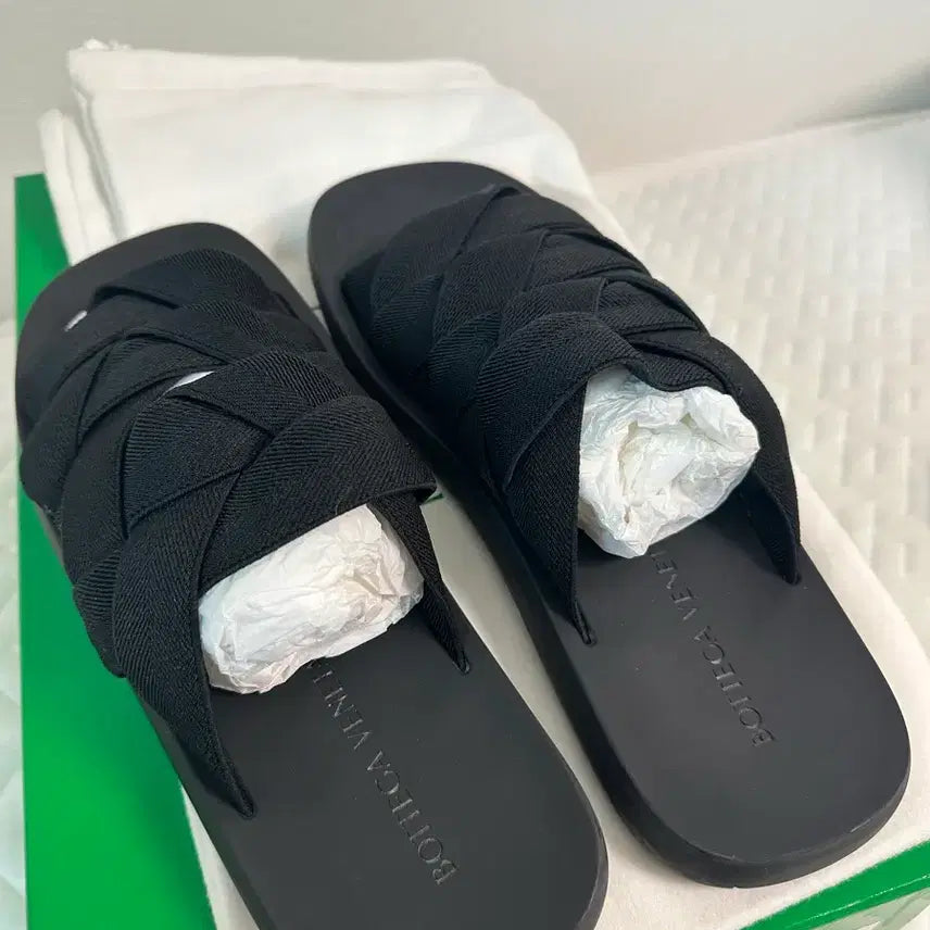 [BUNJANG] Bottega Veneta Black Flat Mule EU43 / 보테가베네타 플랫 뮬 블랙 EU43