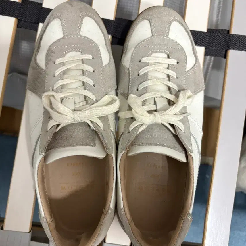 [BUNJANG] German Army Trainers Beige/White Size 270 / 독일군 스니커즈 270