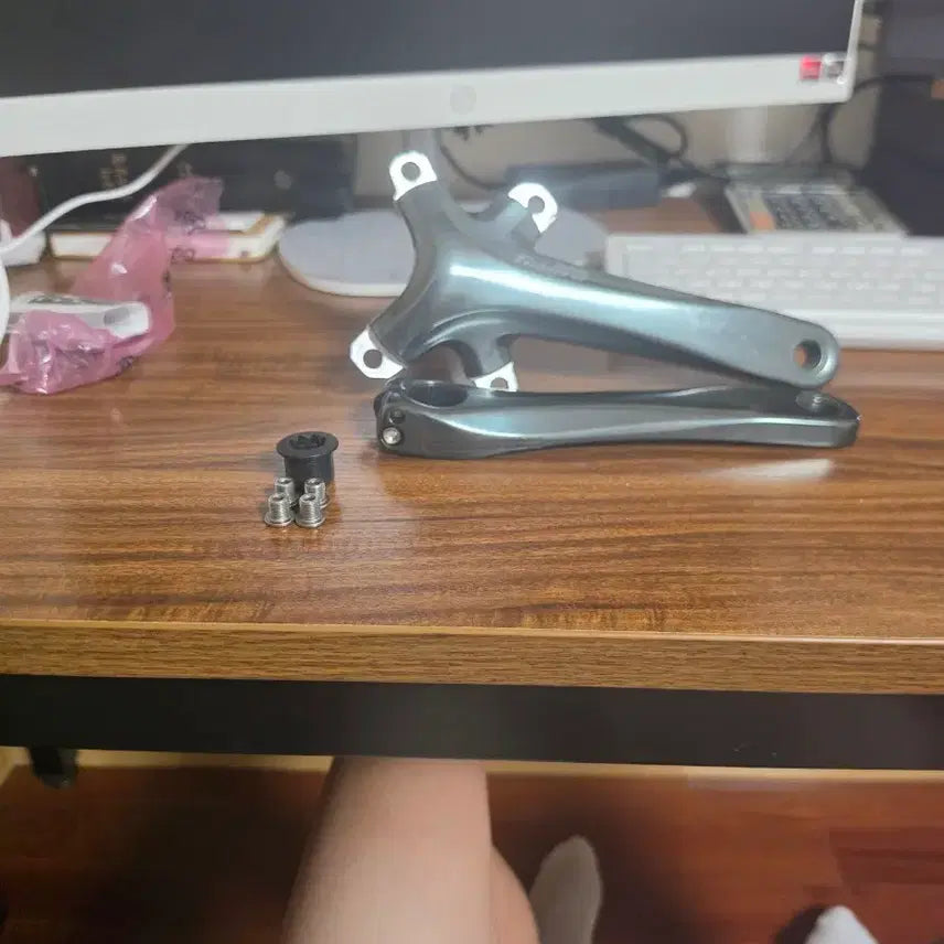 [BUNJANG] Shimano Tiagra Crankset (Chainring Not Included) / 티아그라 크랭크셋 (체인링 미포함)