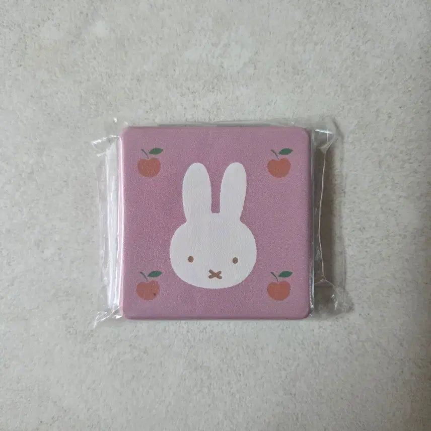 [BUNJANG] Miffy Compact Mirror / 미피 손거울 컴팩트 미러