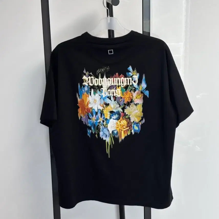 [BUNJANG] Wooyoungmi Multi Flower Back Logo Short Sleeve T-Shirt / [새상품급/48] 우영미 멀티플라워 백로고 반팔