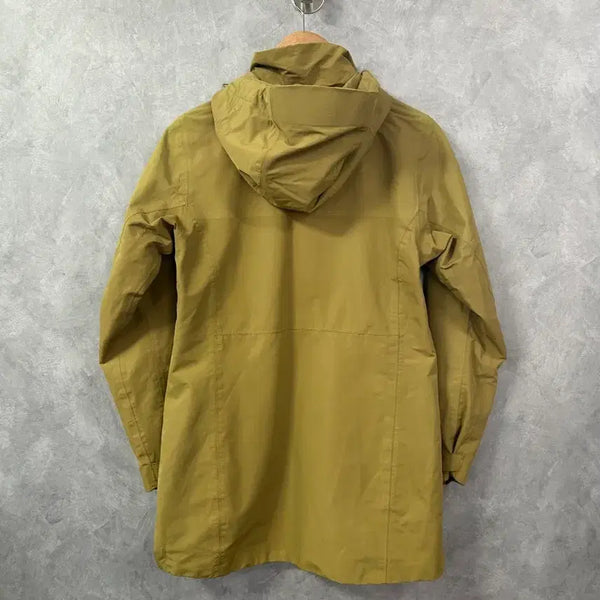 [BUNJANG] The North Face Women's Khaki Windproof Functional Jacket (Size 85) / 노스페이스 여성 85 카키색 방풍 기능성 자켓