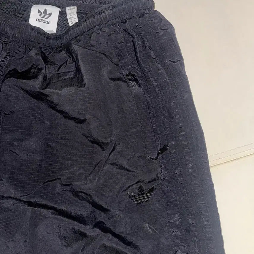 [BUNJANG] Adidas Nylon Jogger Pants / 아디다스 나일론팬츠