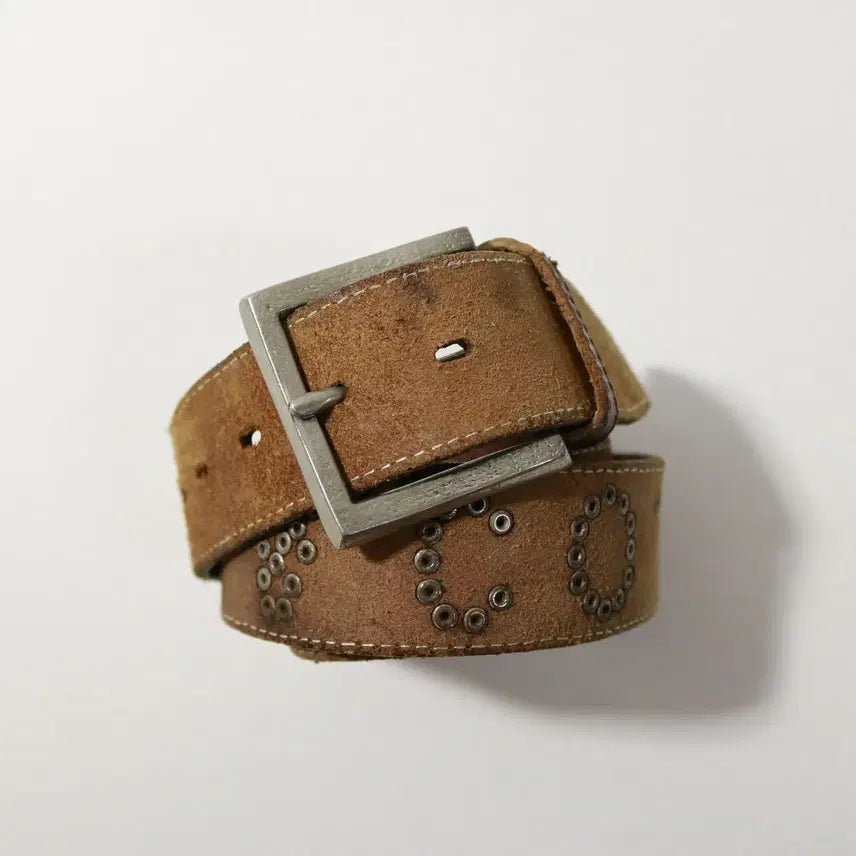 [BUNJANG] Levi's 90s Genuine Leather Belt (28-32 Inch) / [28~32인치] 90's 리바이스 소가죽 벨트
