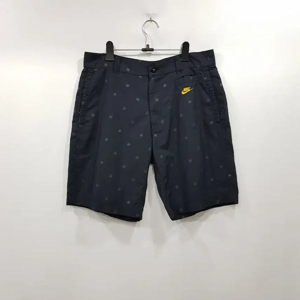 [BUNJANG] Nike Embroidered Logo Nylon Black Shorts / R308 나이키 자수로고 검정 바스락 쇼츠 반바지 남M