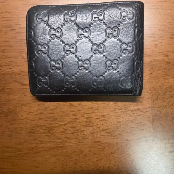 [BUNJANG] Gucci Logo Embossed Black Leather Bifold Wallet / 구찌 반지갑