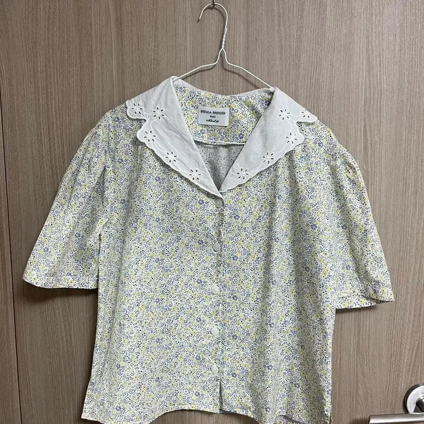 [BUNJANG] Brenda Brennon Floral Print Blouse / 브렌다브렌든 블라우스 꽃무늬