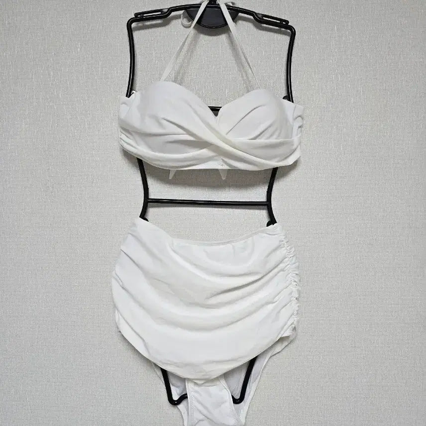 [BUNJANG] High-Waist Bikini White L New / 하이웨스트 비키니 화이트 L 새상품