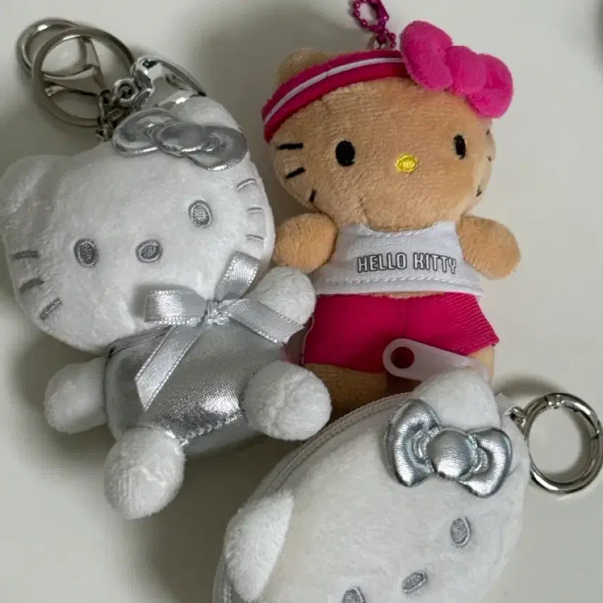 [BUNJANG] Hello Kitty Doll Keyring Bundle Set (3 pcs) / 키티 인형 키링 3개 일괄