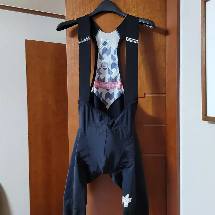 [BUNJANG] Assos Equipe Evo Bib Shorts / 아소스 이큅 에보 빕숏
