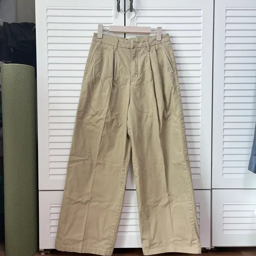 [BUNJANG] Spao Pintuck Chino Pants Beige / 스파오 핀턱 치노 팬츠 베이지_27